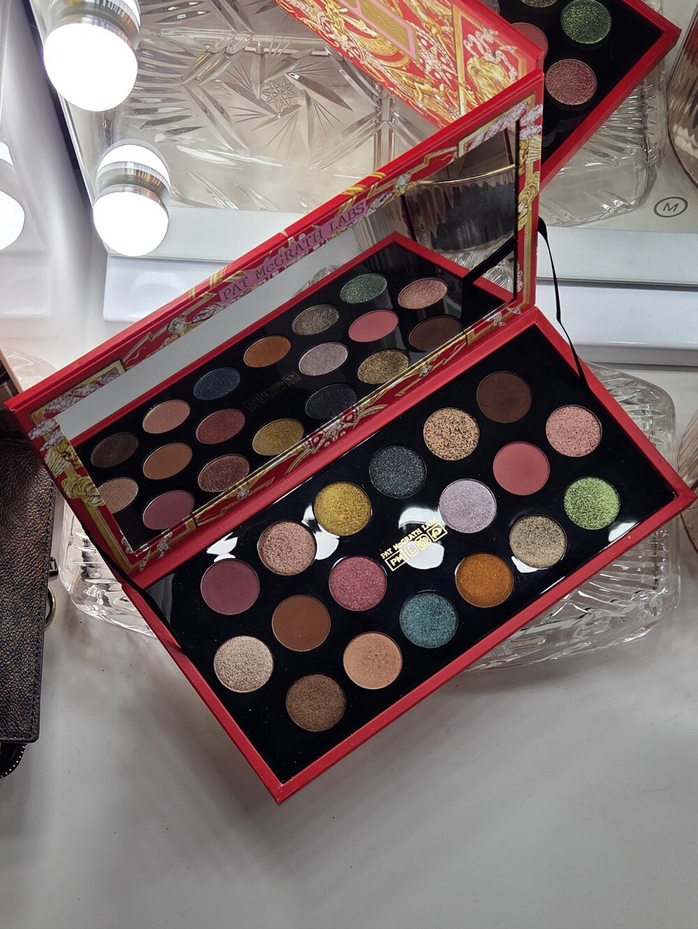 Pat McGrath MTHRSHP Mega Celestial Odyssey Palette - Picture 3 of 5